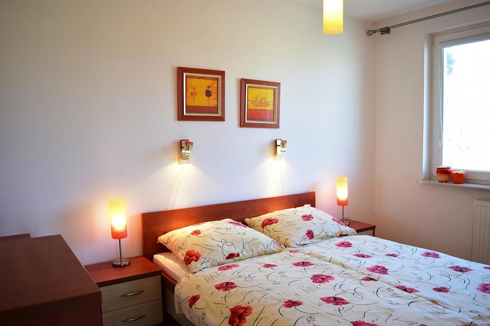 Apartment photo 2