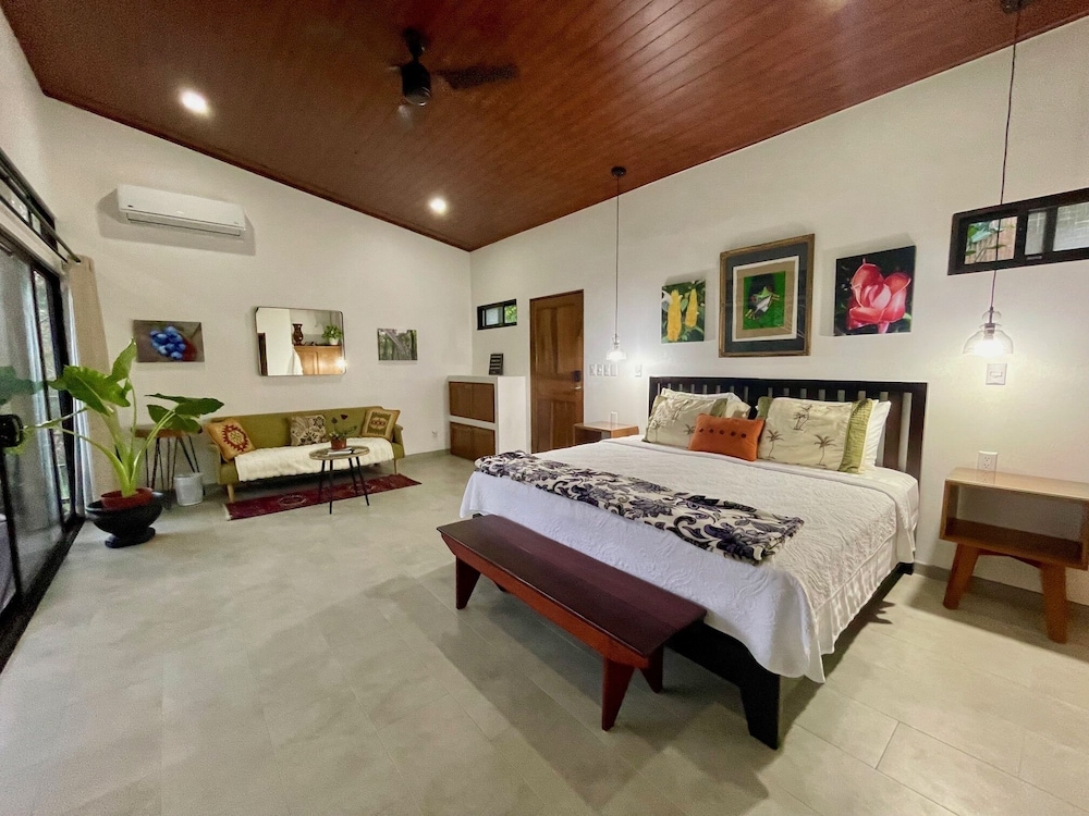 Luxury Villa, 1 King Bed
