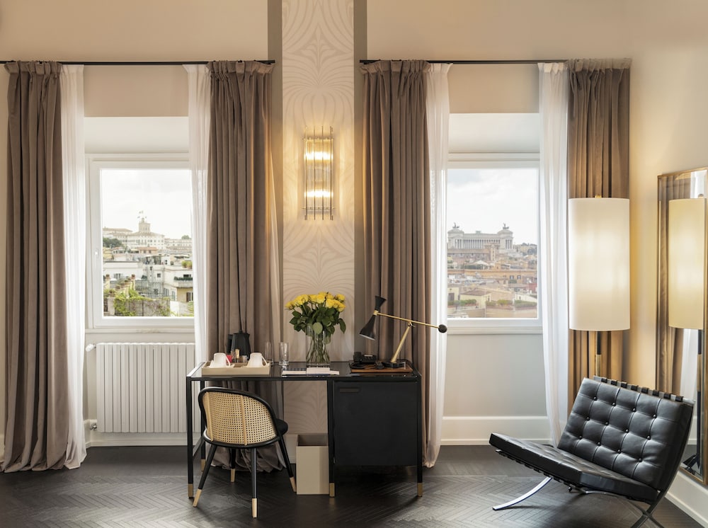 Panoramic Suite, Balcony, City View