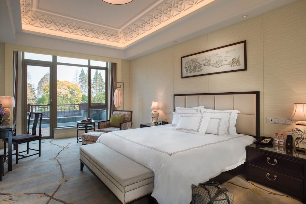 Qingyi Room in Building No.7(King Bed) photo 1