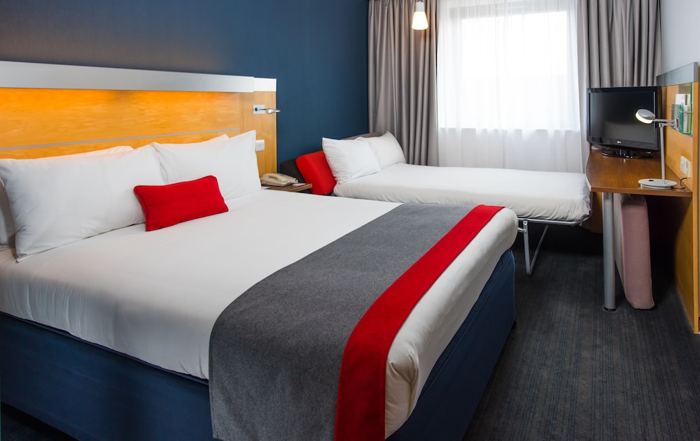 Standard Room, 1 Double Bed With Sofa Bed - Photo 1