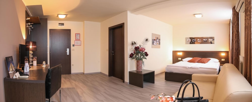 Superior Double Room - Photo 5