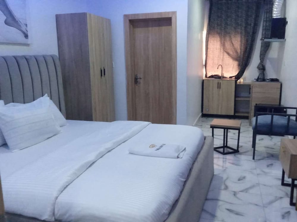 Standard Studio Suite, City View