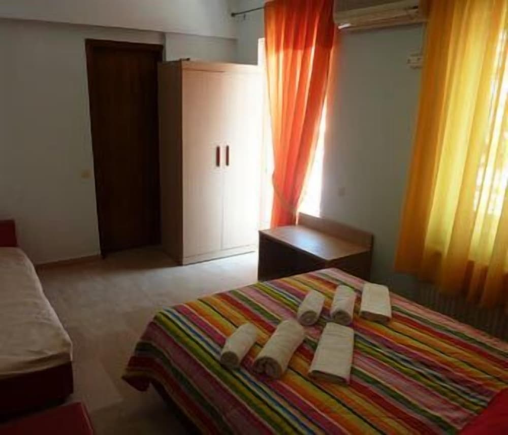 Triple Room photo 2