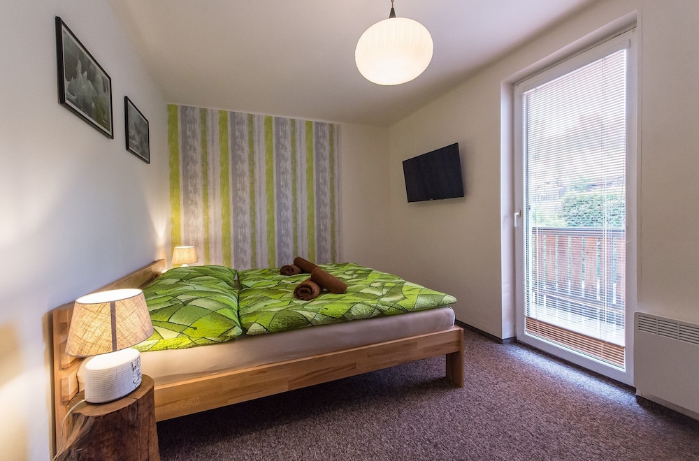 Double Room, 1 Bedroom, Garden View photo 2