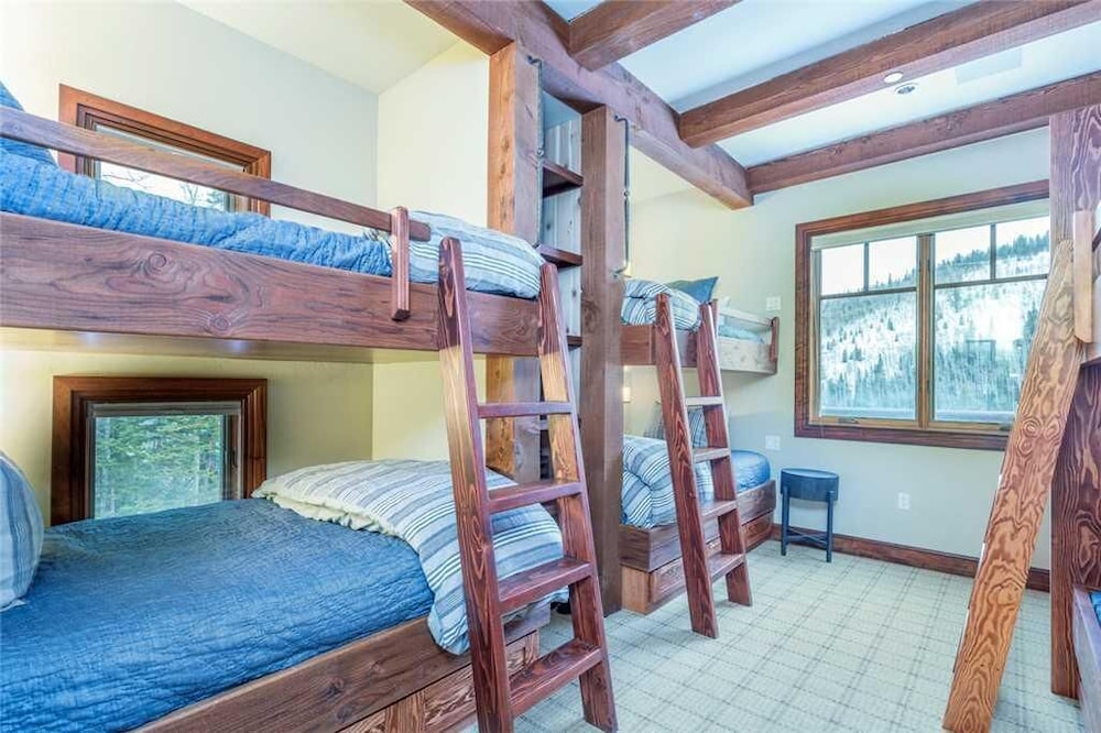 Apartment, Multiple Beds (TWO TRAILS - Luxury Home, Ski-in/Ski-)
