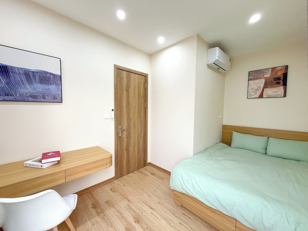 Basic Double Room, Balcony, City View