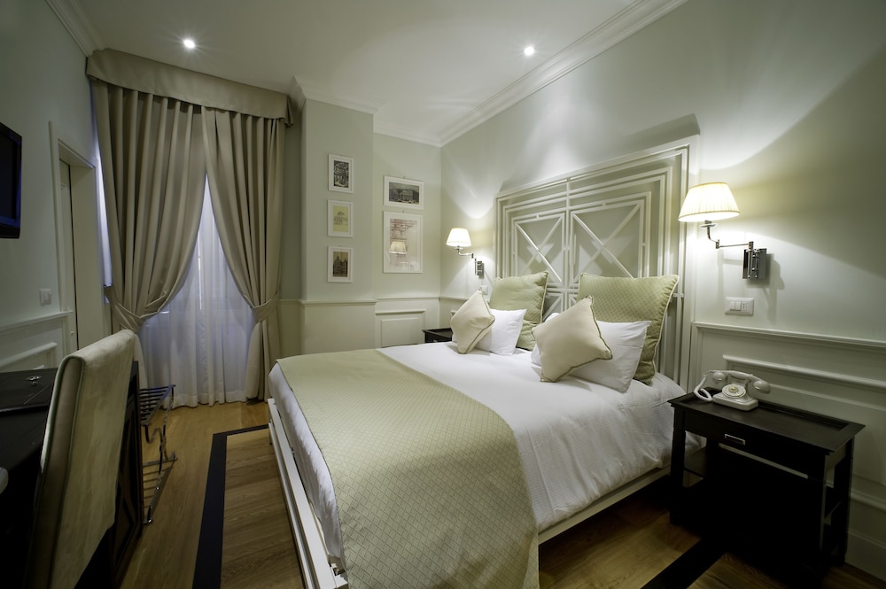 Standard Double Room - Photo 4