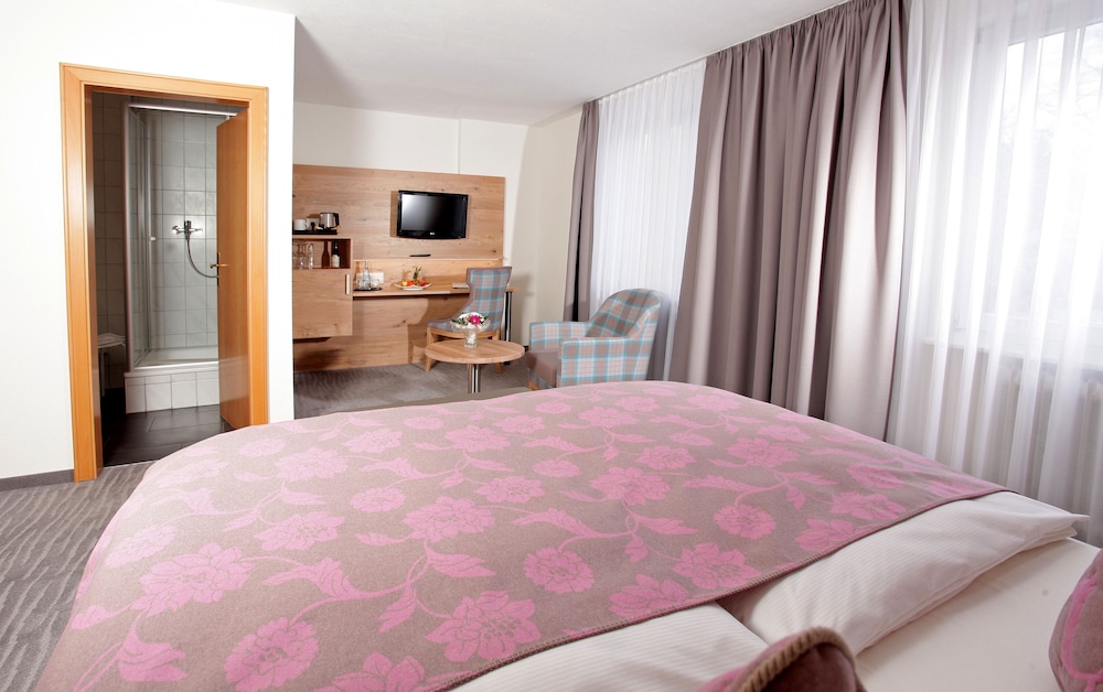 Superior Double Room, Balcony - Photo 2