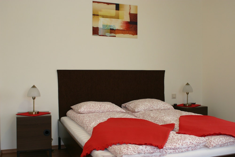 Family Room photo 1