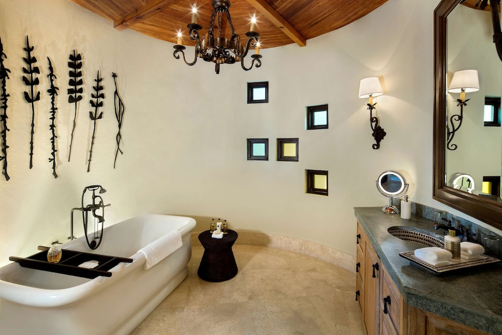 3 Bedroom Pedregal Private Home - Photo 7