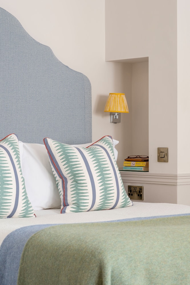 Classic Room - Photo 8