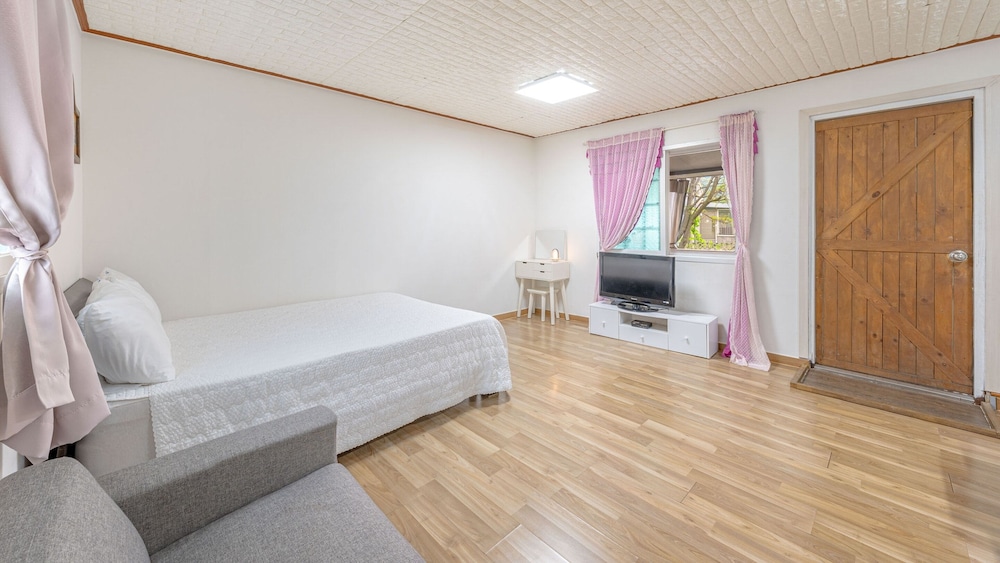 Basic Room, 1 Bedroom (supia)