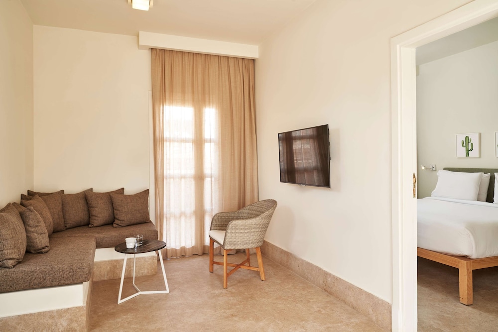 Captain's Suite photo 2