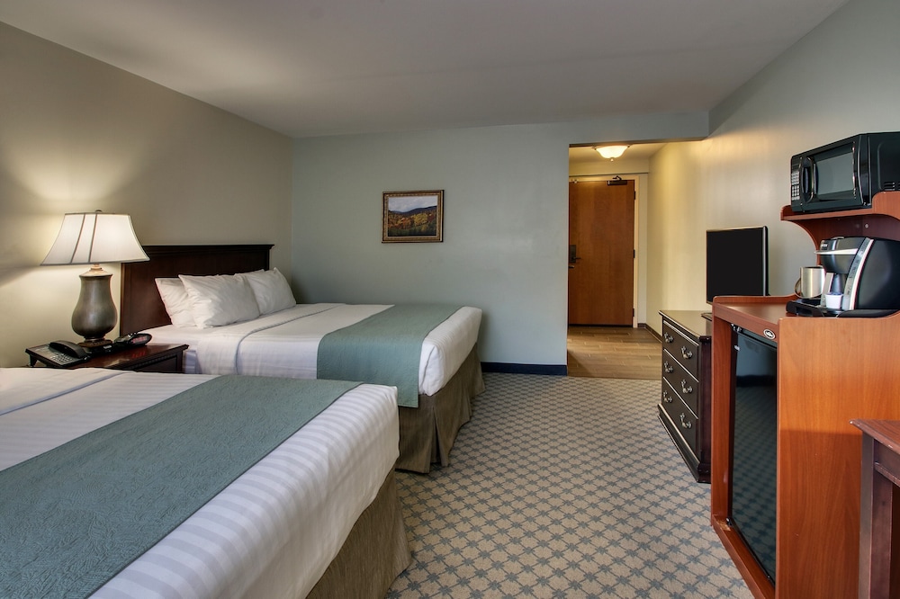 Room, 2 Queen Beds, Accessible photo 3