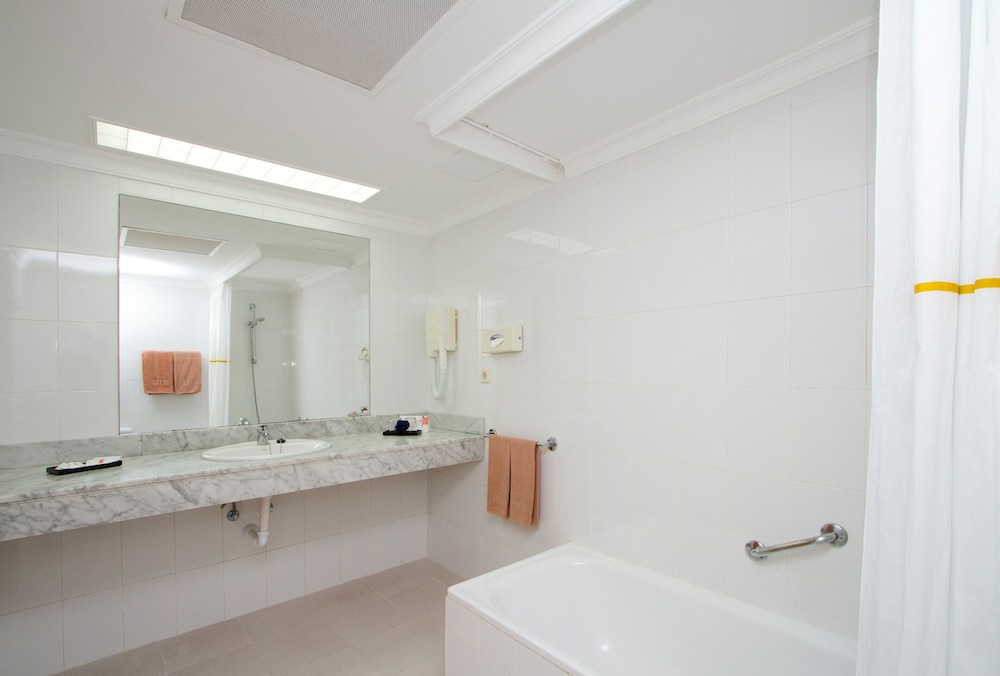 Suite, Sea View - Photo 3