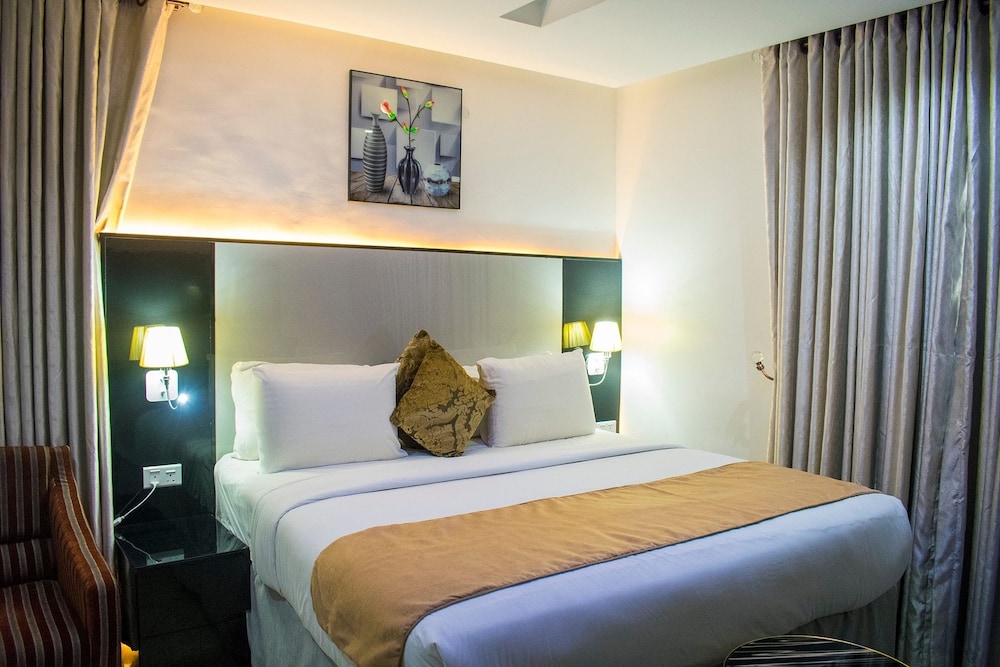 Deluxe Room - Photo 1