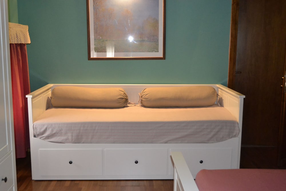 Family Triple Room photo 2