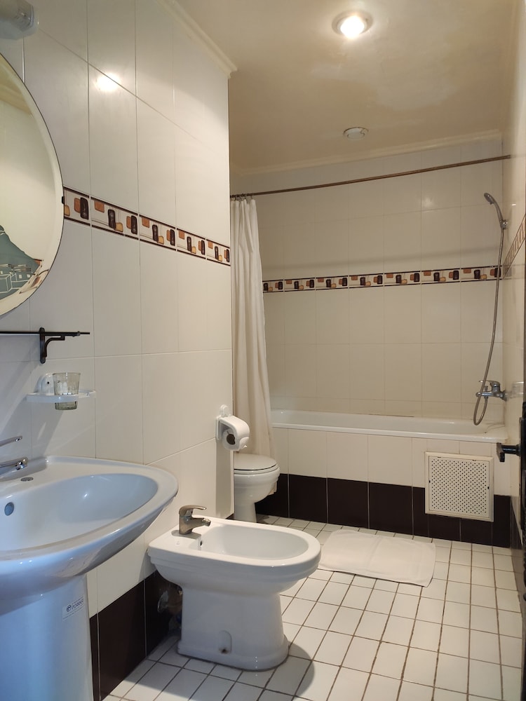 Standard Quadruple Room photo 2