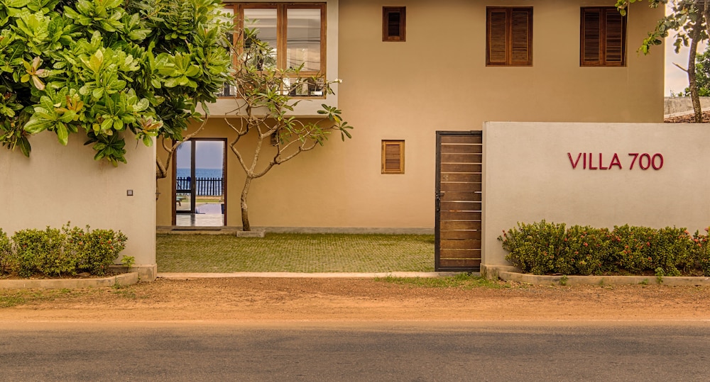 Luxury Villa photo 2