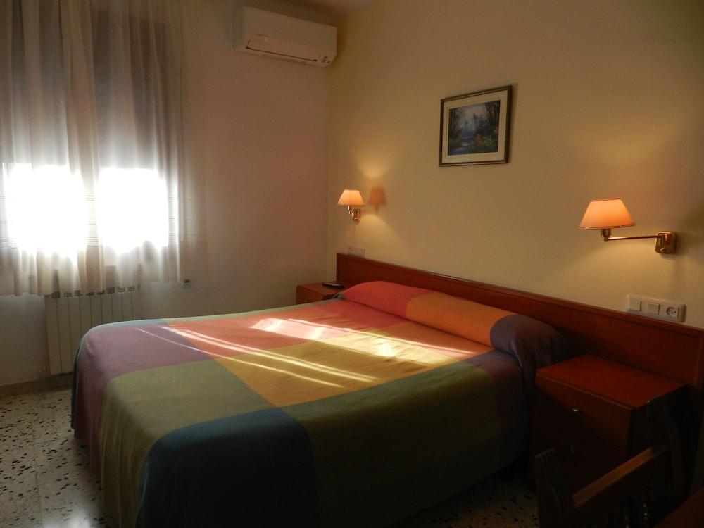 Double or Twin Room photo 2