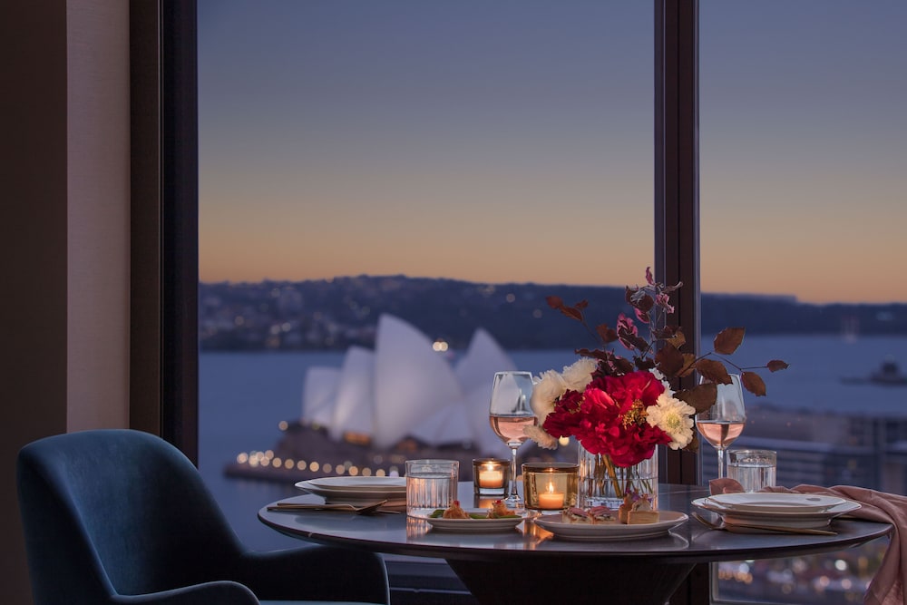 Sydney Opera Studio Club Suite