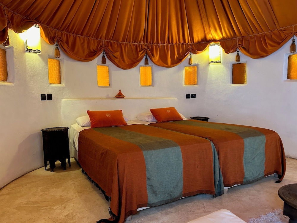 Standard Double or Twin Room photo 1