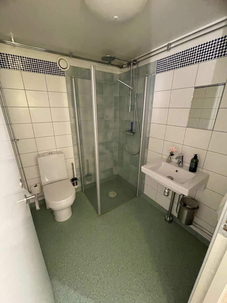 Single Room, Canal View photo 2