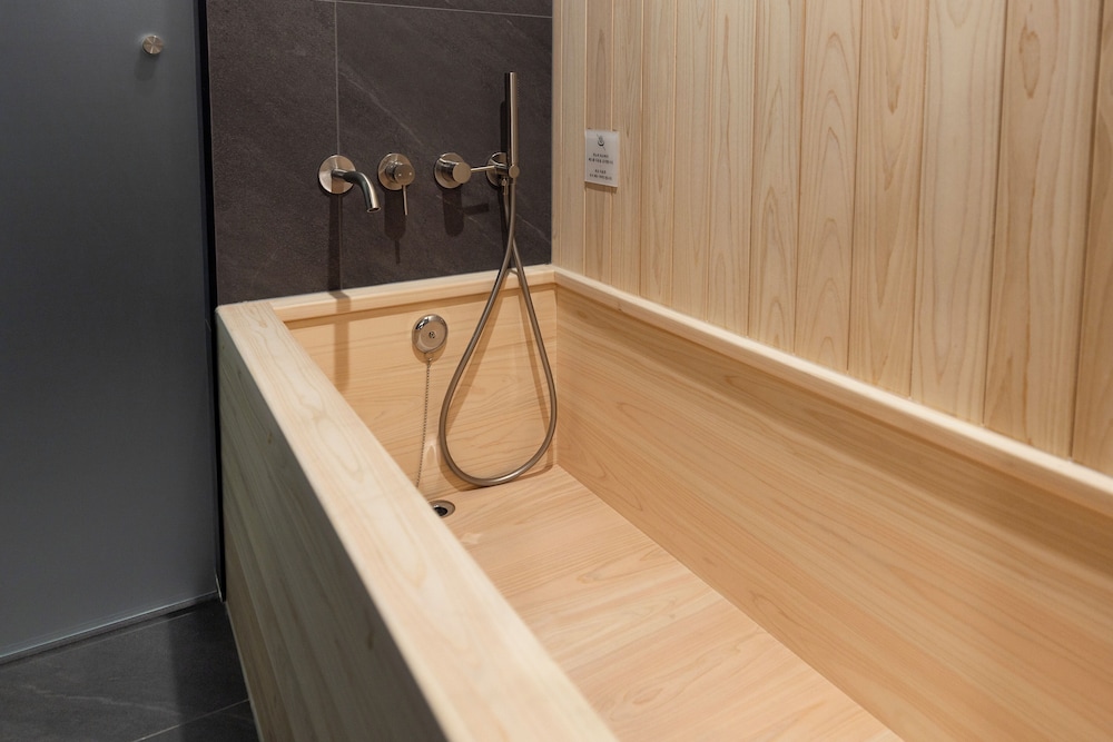 Hinoki Hot spring Deluxe photo 2