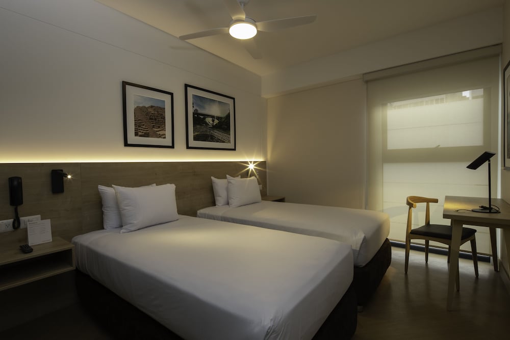 Traditional Room, 2 Twin Beds - Photo 1