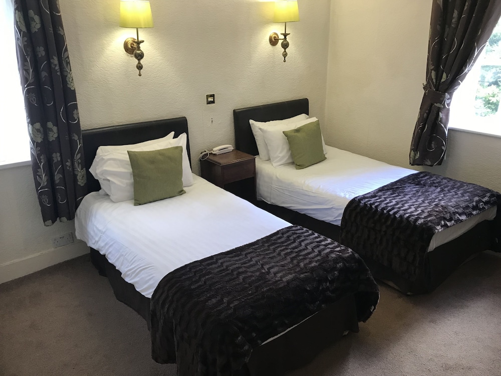 Traditional Twin Room, 2 Twin Beds (no pets allowed) - Photo 3