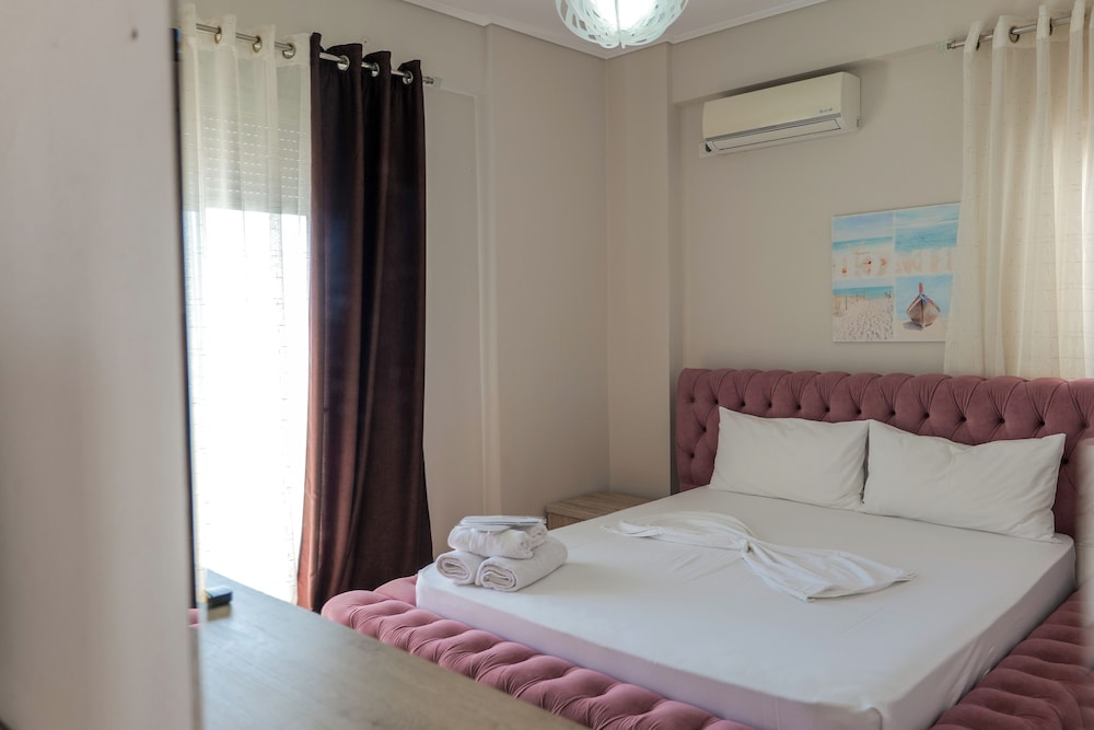 Double Room, Partial Sea View