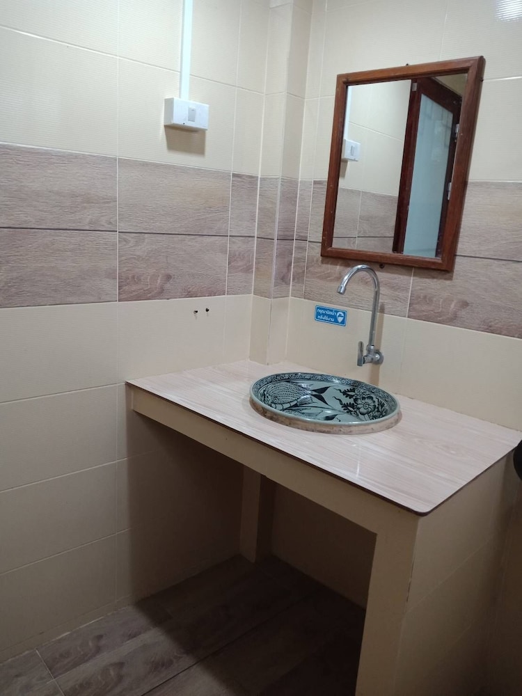 Standard Single Room photo 2
