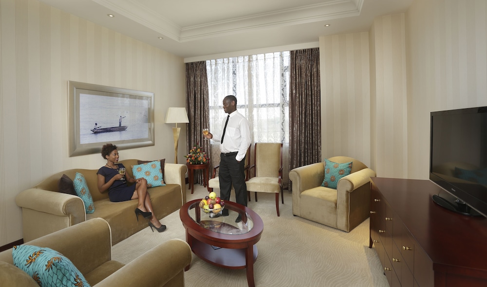 Presidential Suite photo 3