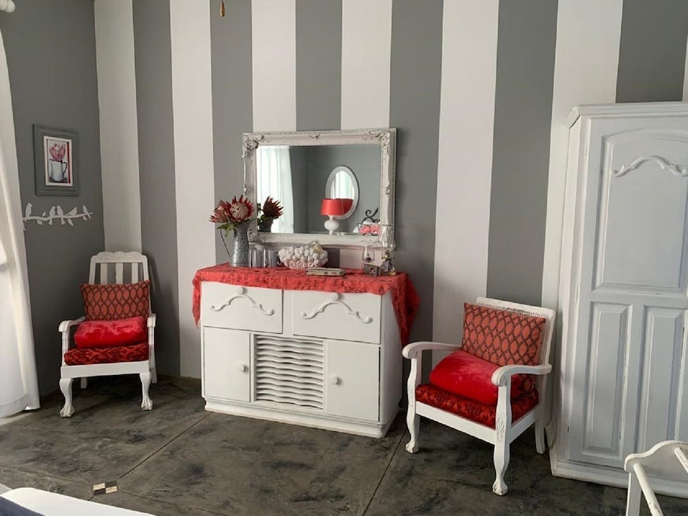 Luxury Twin Room photo 3