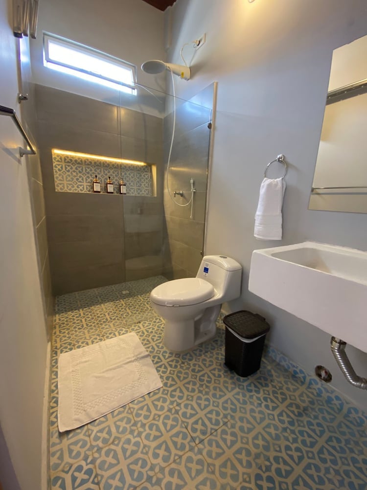 Comfort Quadruple Room, Park View photo 2