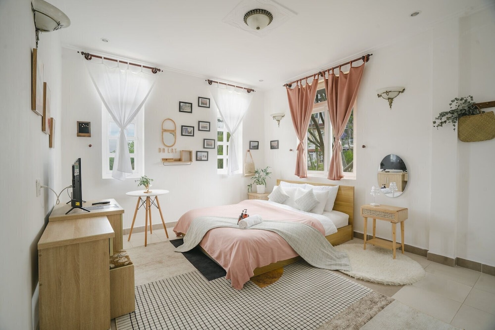 Deluxe Single Room, Mountain View - Photo 2