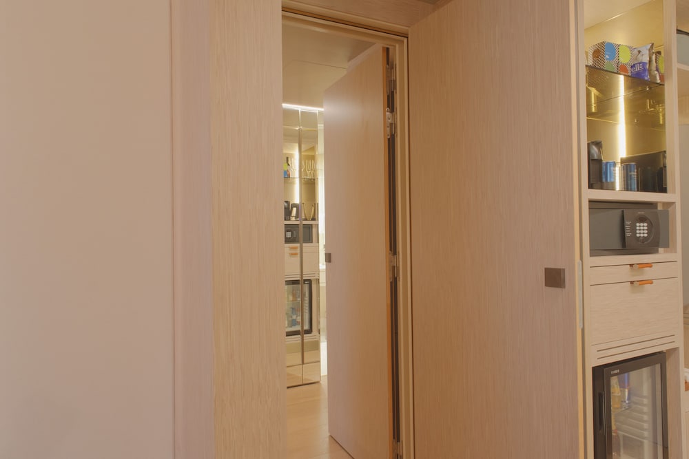Family Room - Photo 5
