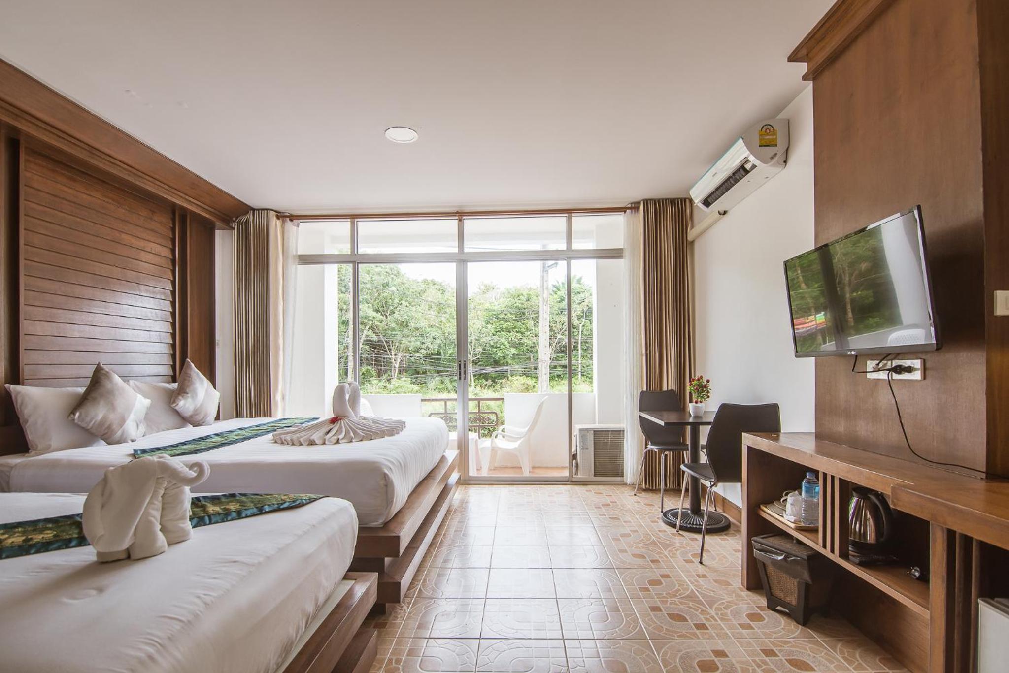 Triple Room photo 2
