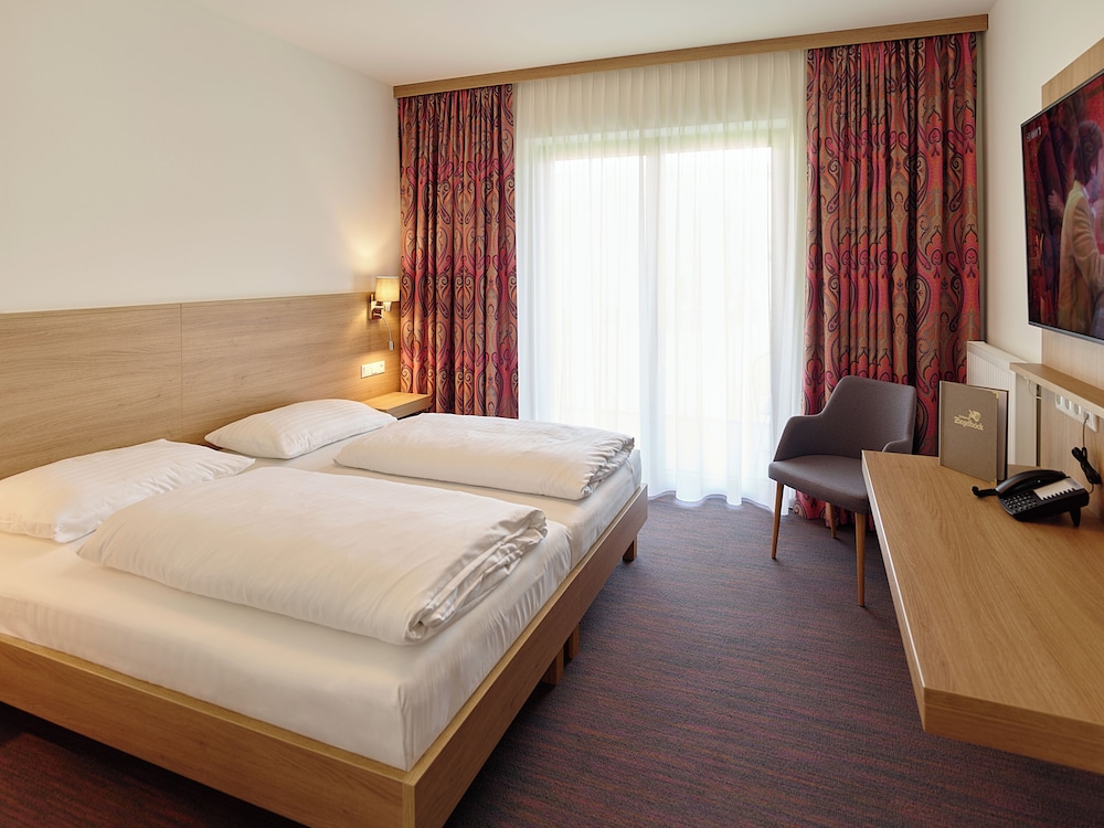 Superior Double Room, Garden View