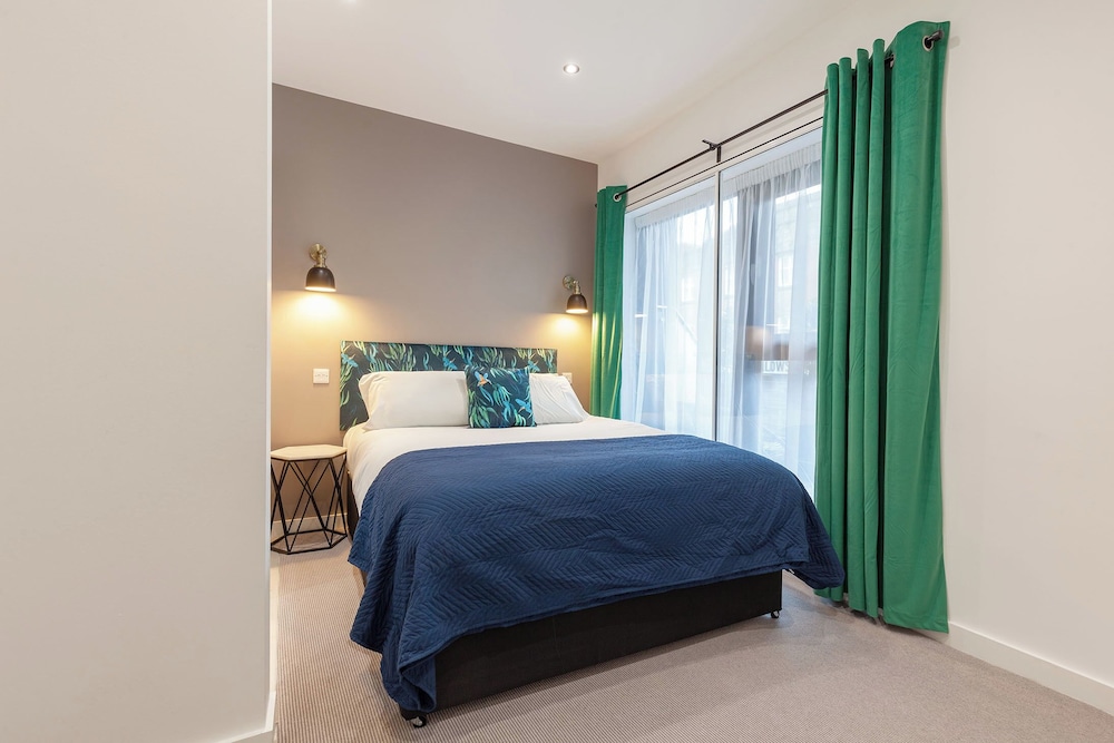 Superior Apartment photo 2