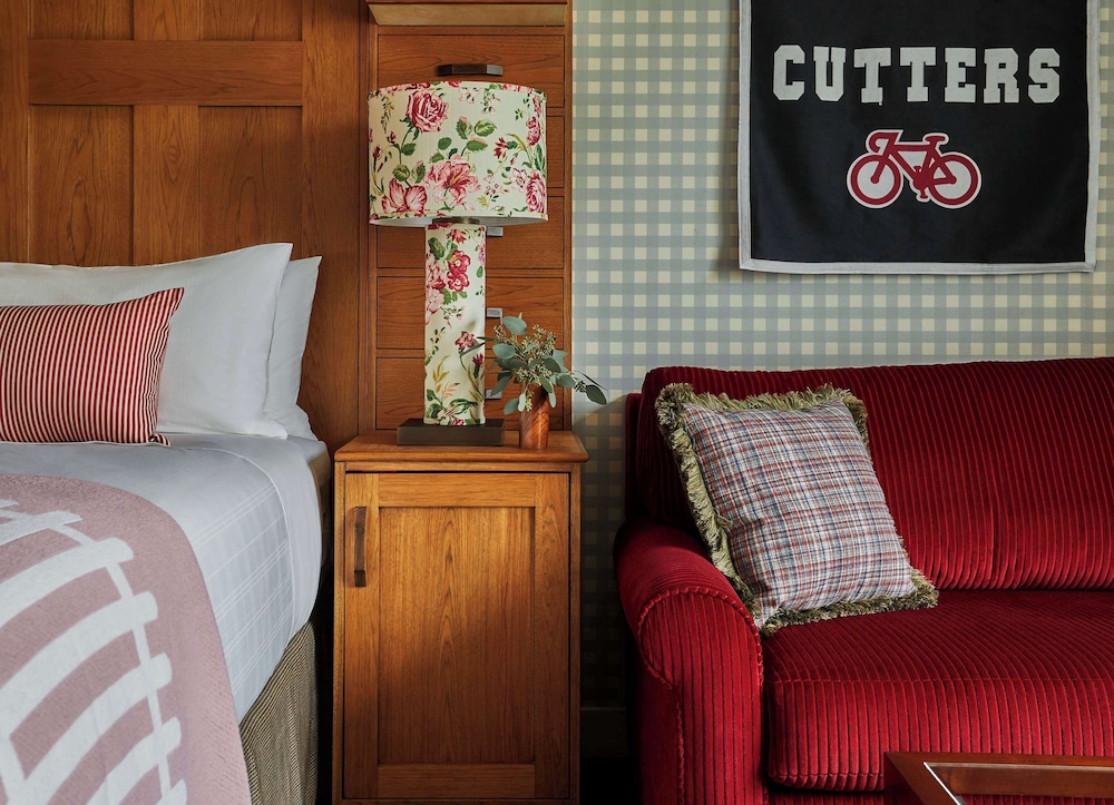 Junior Suite, 2 Queen Beds, Bathtub photo 1