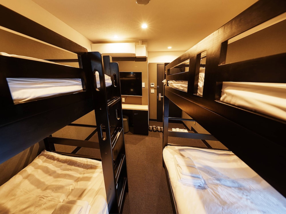Standard Quadruple Room - Photo 2