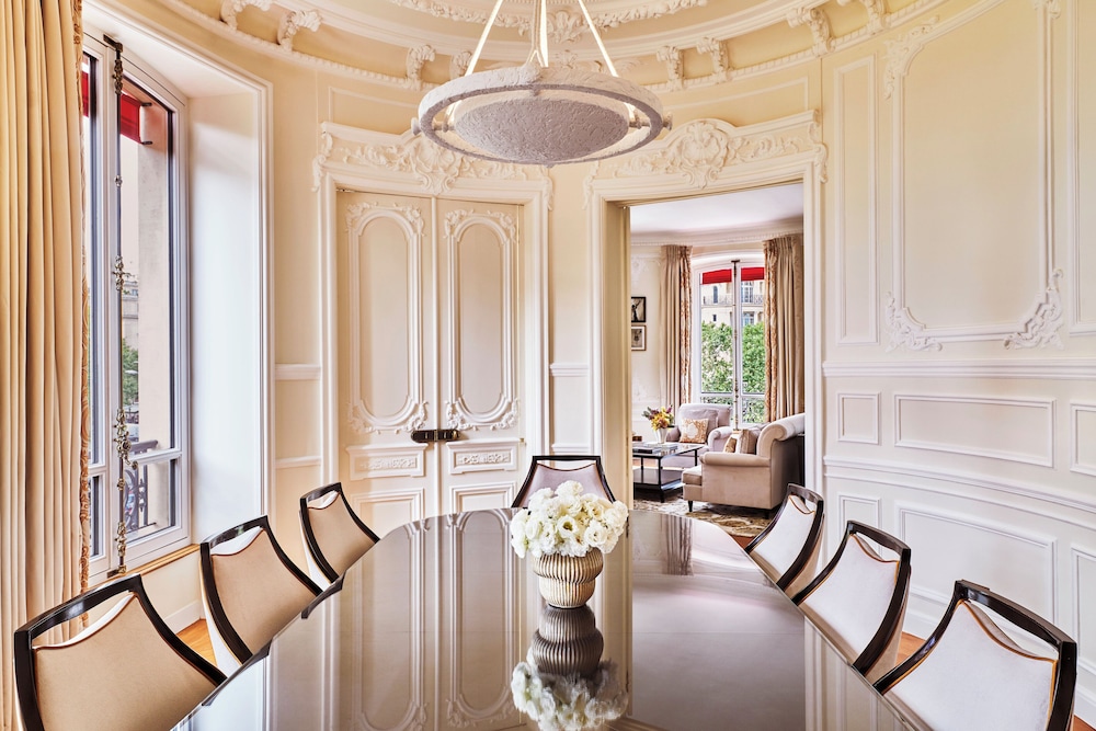 Signature Suite (Champs Elysées) photo 3