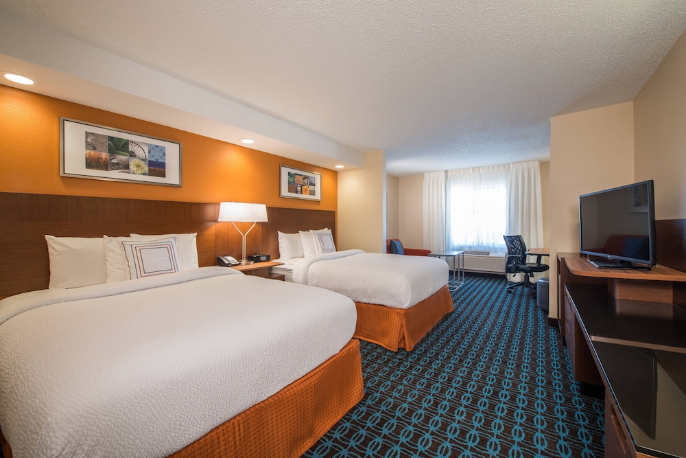 Suite, Multiple Beds