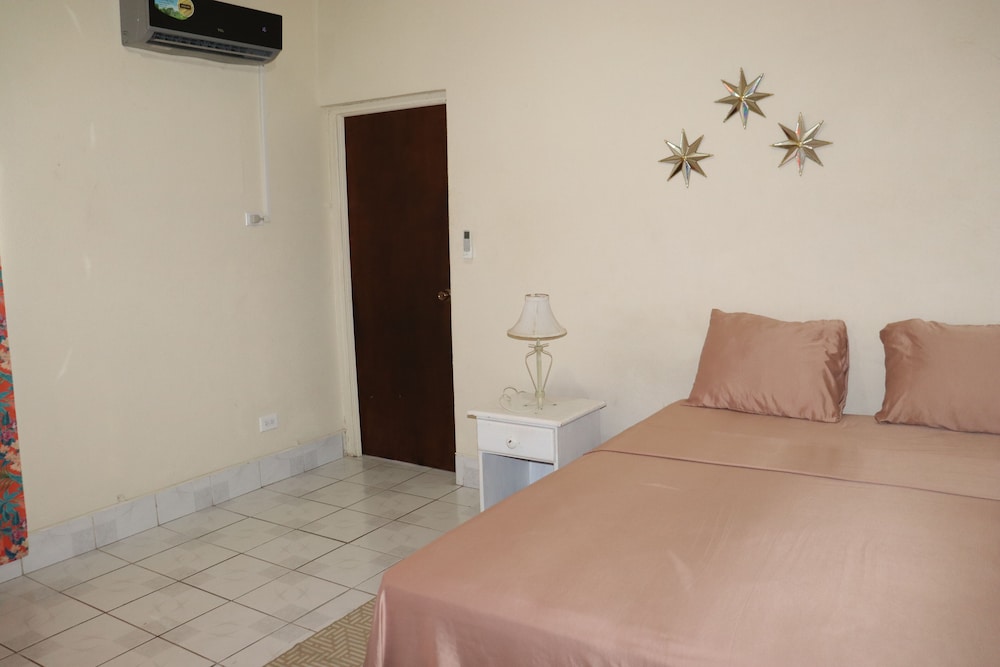 Honeymoon Apartment photo 1