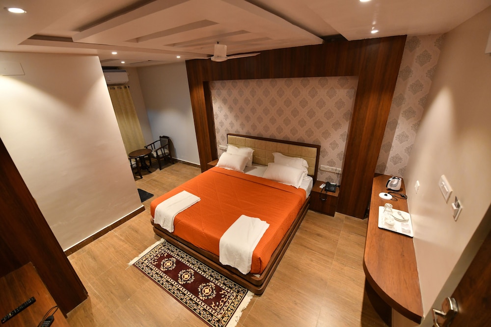 Presidential Room