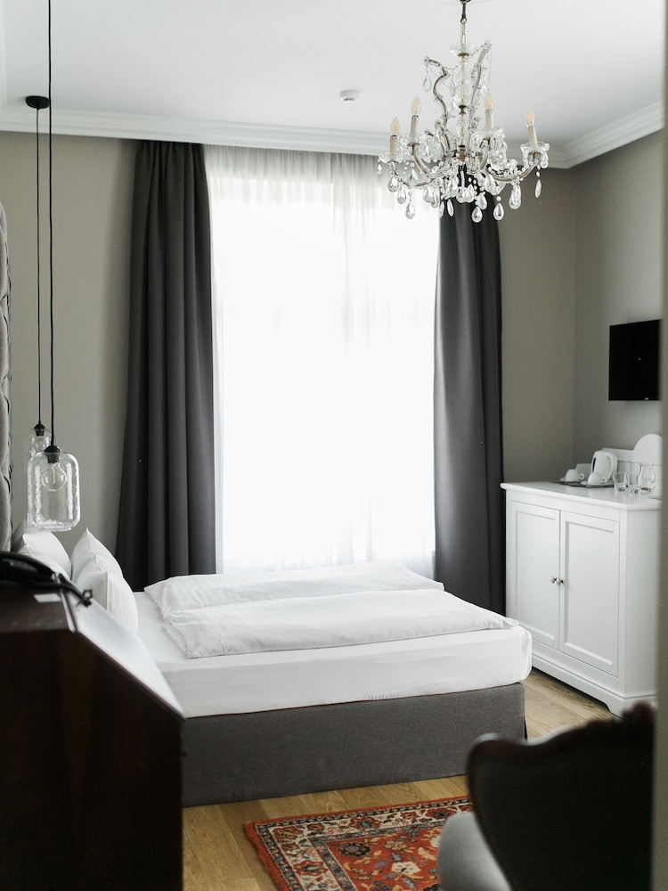 Standard Double Room photo 1