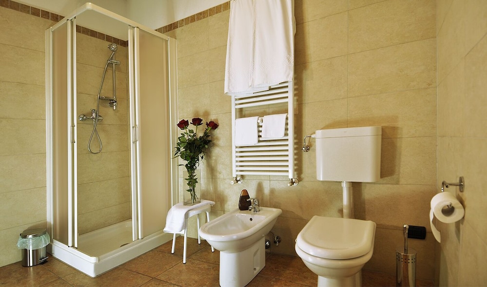 Superior Double Room, Private Bathroom photo 2