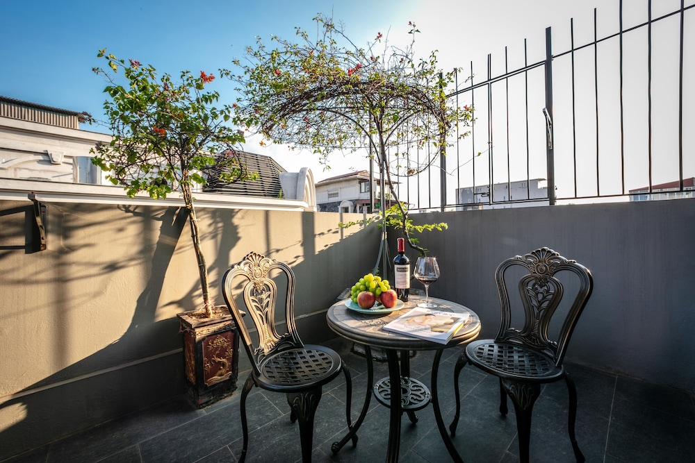 Family Suite Terrace photo 2